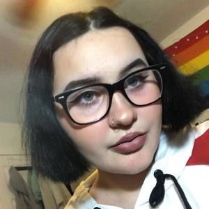 Meet your Posher, Sierra